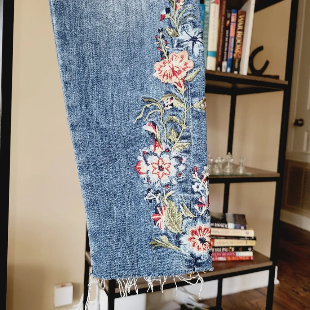 Driftwood Jeans Jackie Embroidered High Waisted Jeans Size 28 - Picture 4 of 5